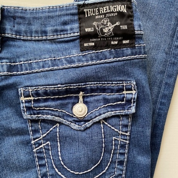 True Religion Jennie Curvy Big T Mid Rise Capri Flap Blue Jeans Size 30 - Picture 3 of 15